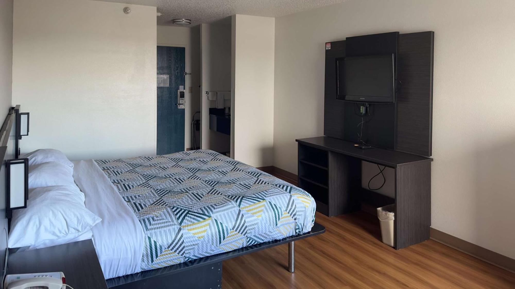 Motel 6-Waterloo, Ia Bagian luar foto