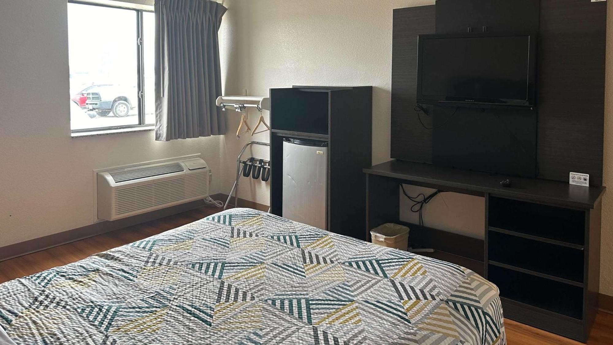 Motel 6-Waterloo, Ia Bagian luar foto