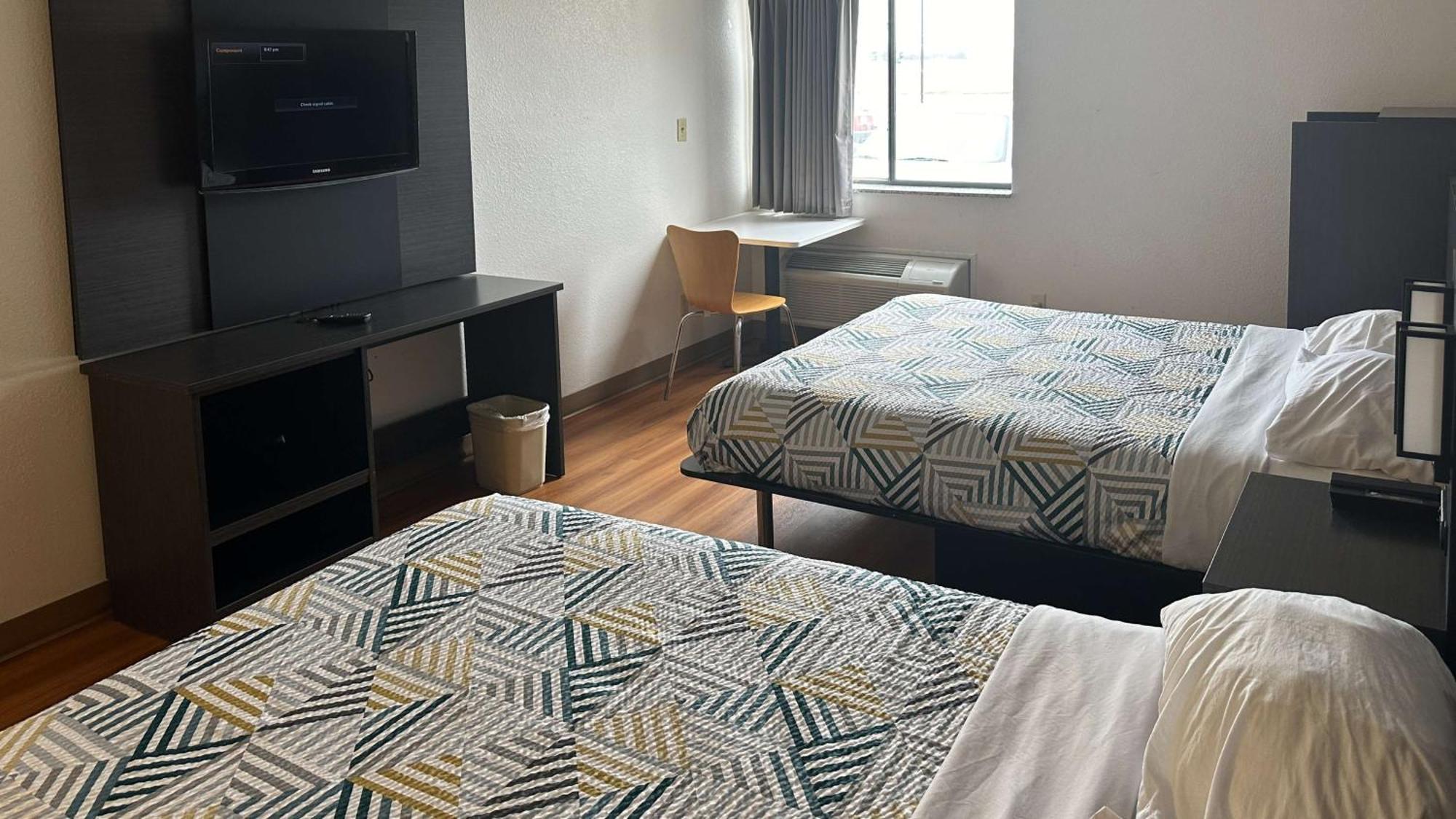 Motel 6-Waterloo, Ia Bagian luar foto