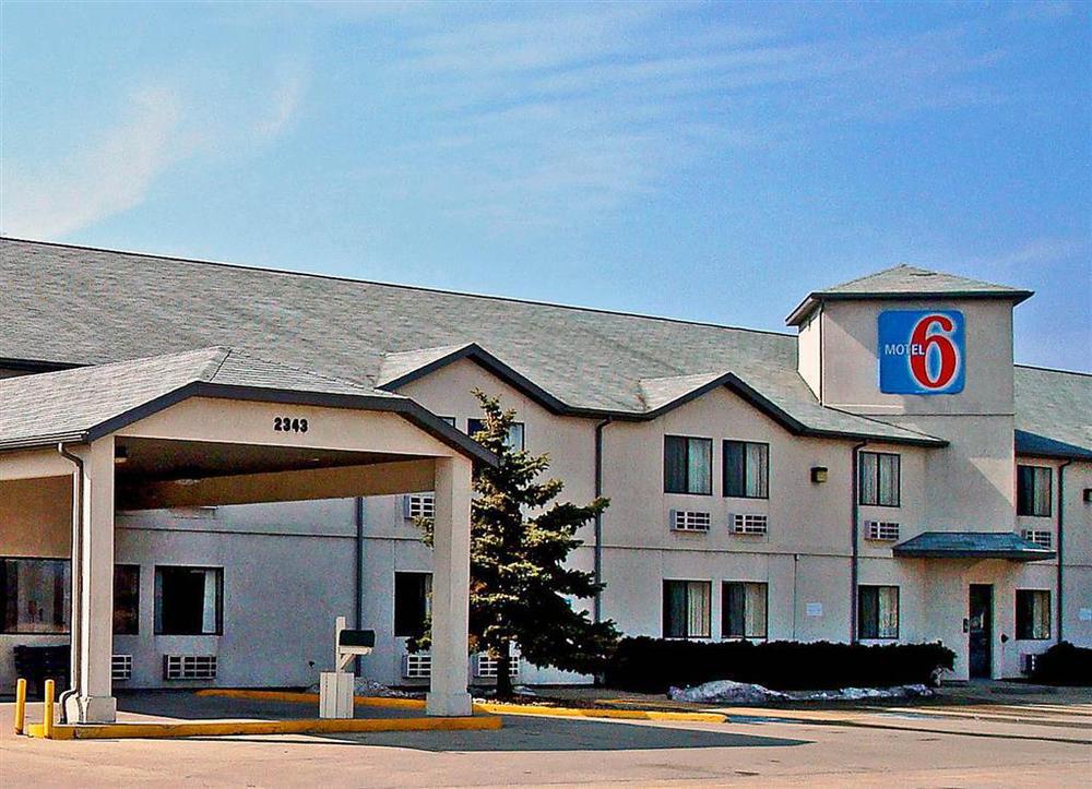 Motel 6-Waterloo, Ia Bagian luar foto